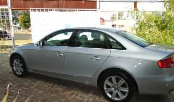 AUDI A4 2.0 2009 full